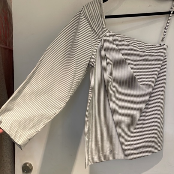 Alasdair Top - Picture 2 of 4